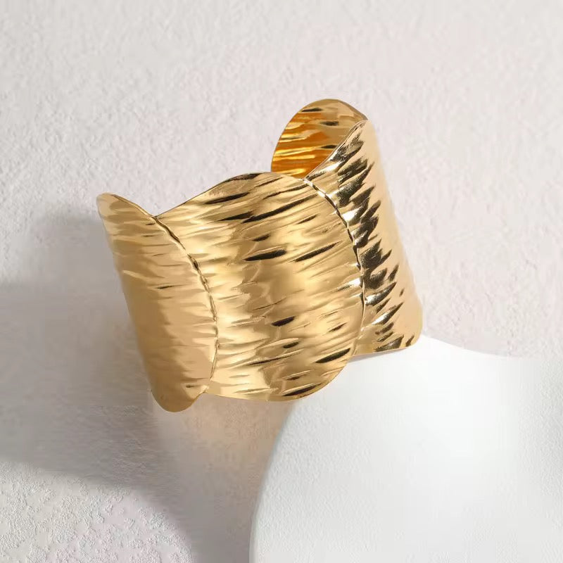 Crested Edge Cuff