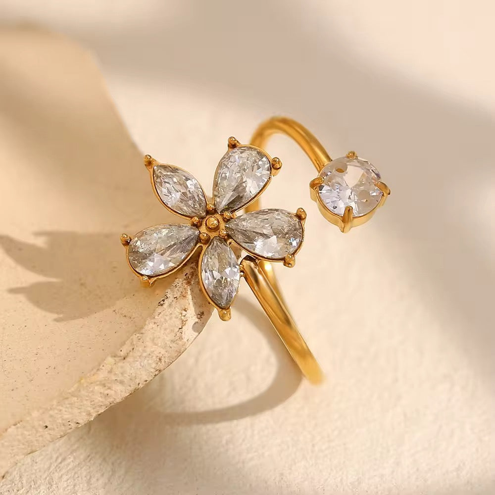 Florentine Ring