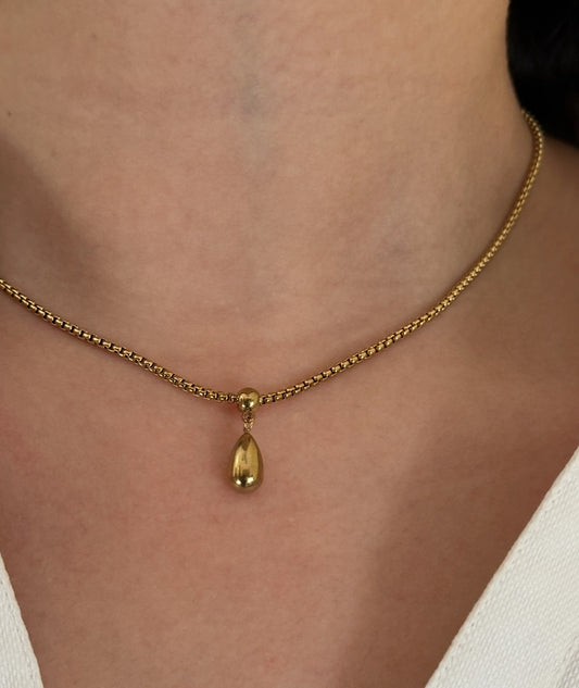 Golden Dew Drop Necklace