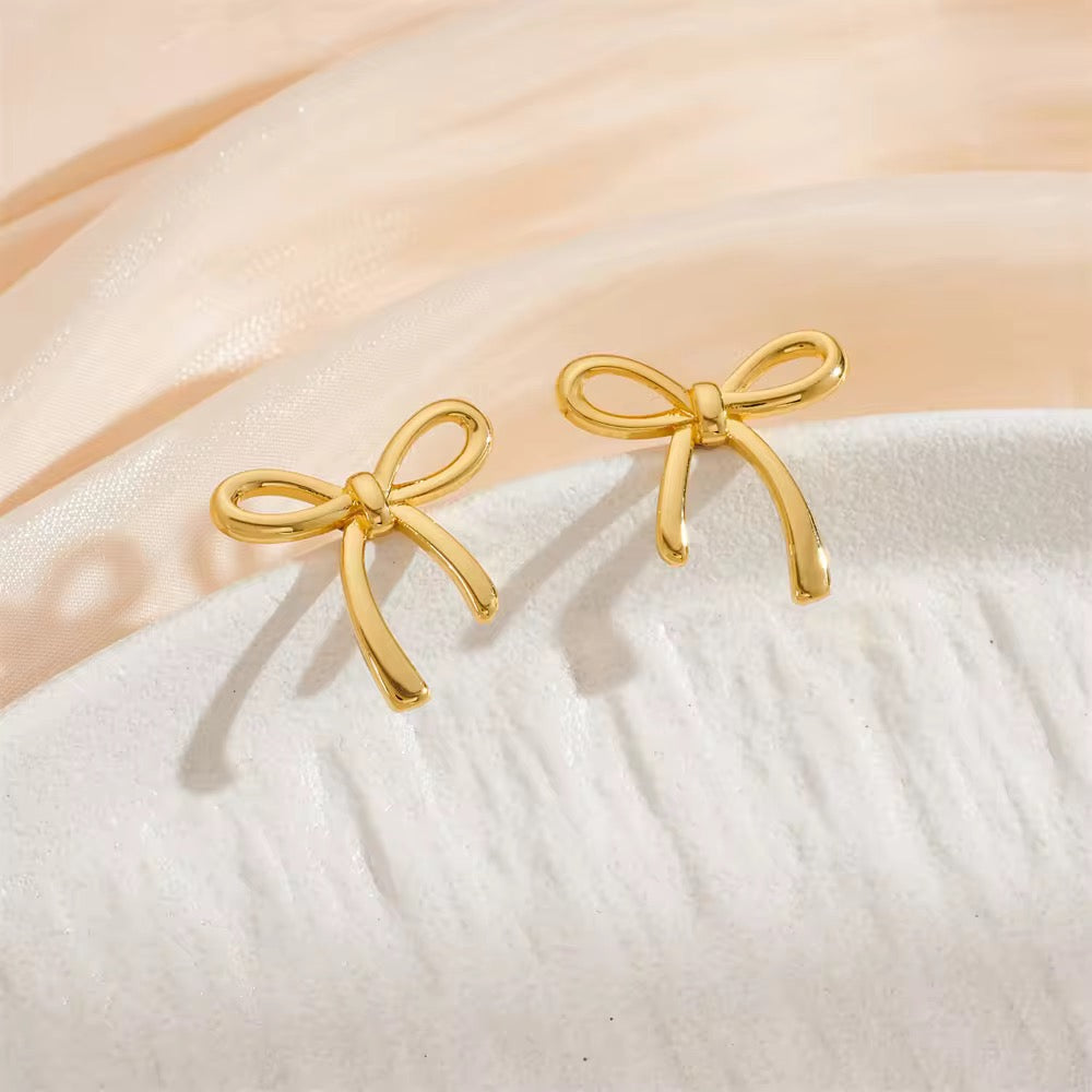 Belle Bow Studs