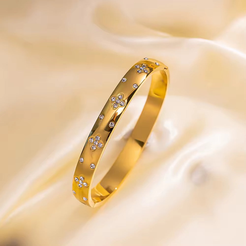 Twilight garden Bangle( Small Size-2.4”)