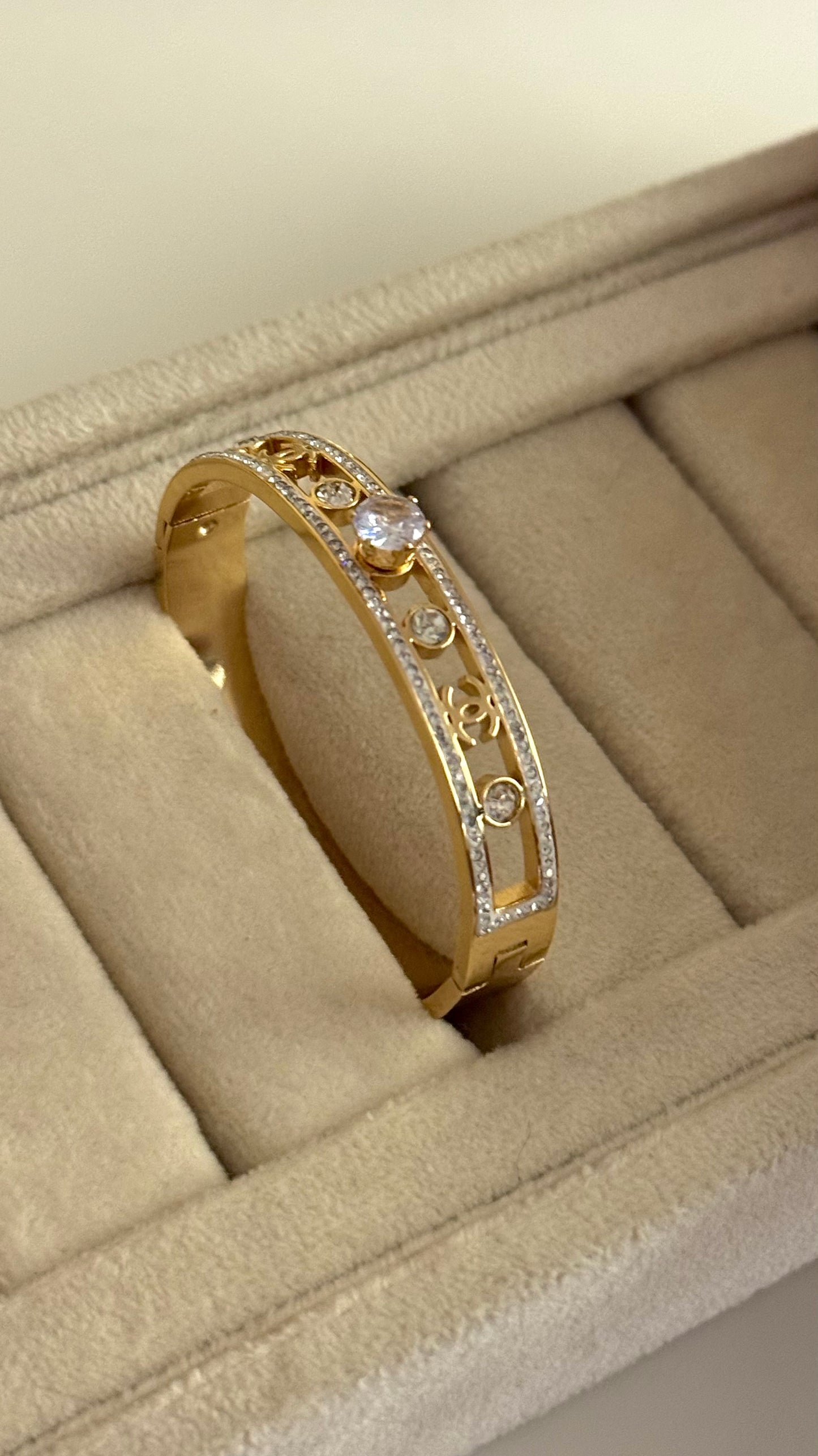 Crystal Empress Bangle ( Small Size-2.4”)