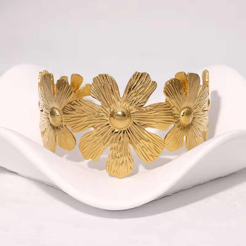 Fleur Cuff