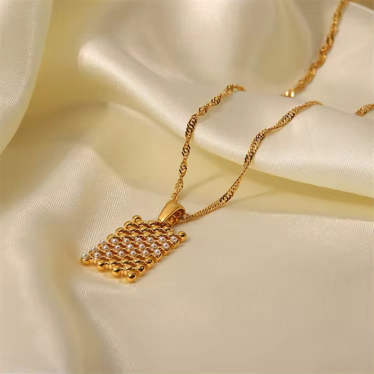 Lustre Grid Necklace