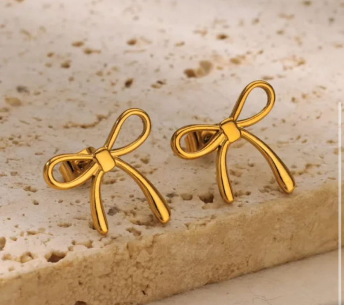 Belle Bow Studs