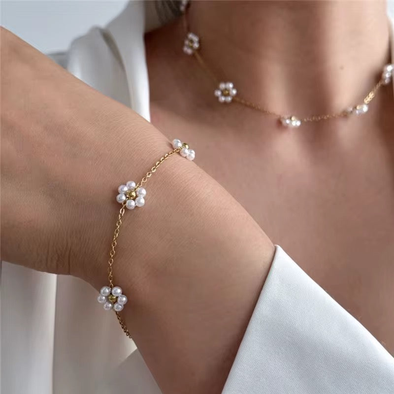 Daisy Dreams Necklace