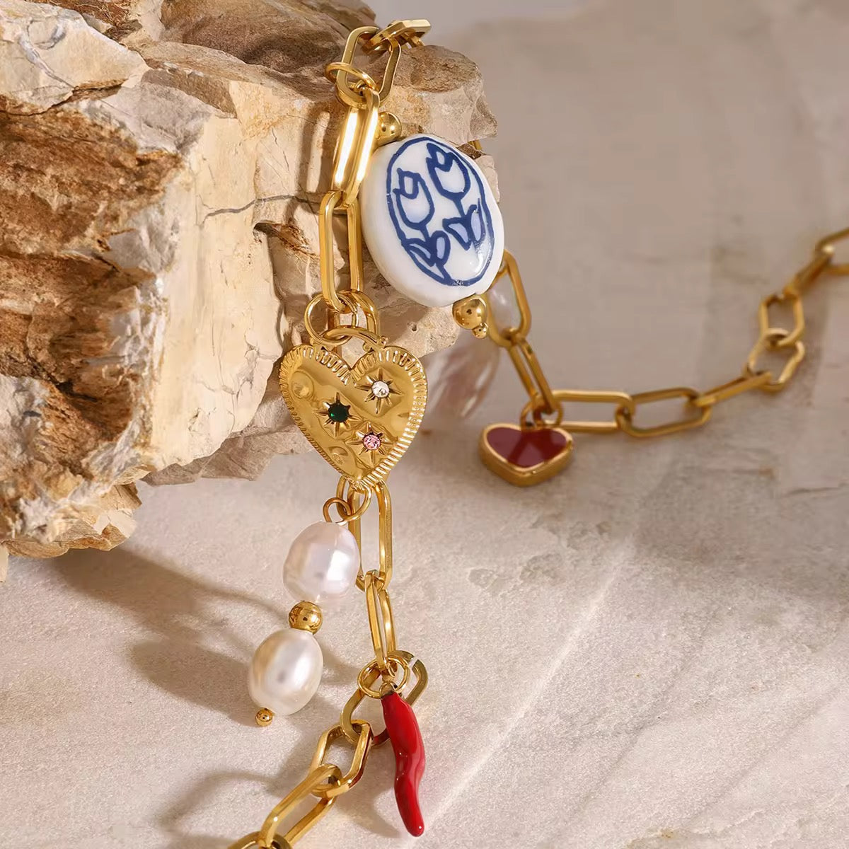 La Vita Charm Necklace