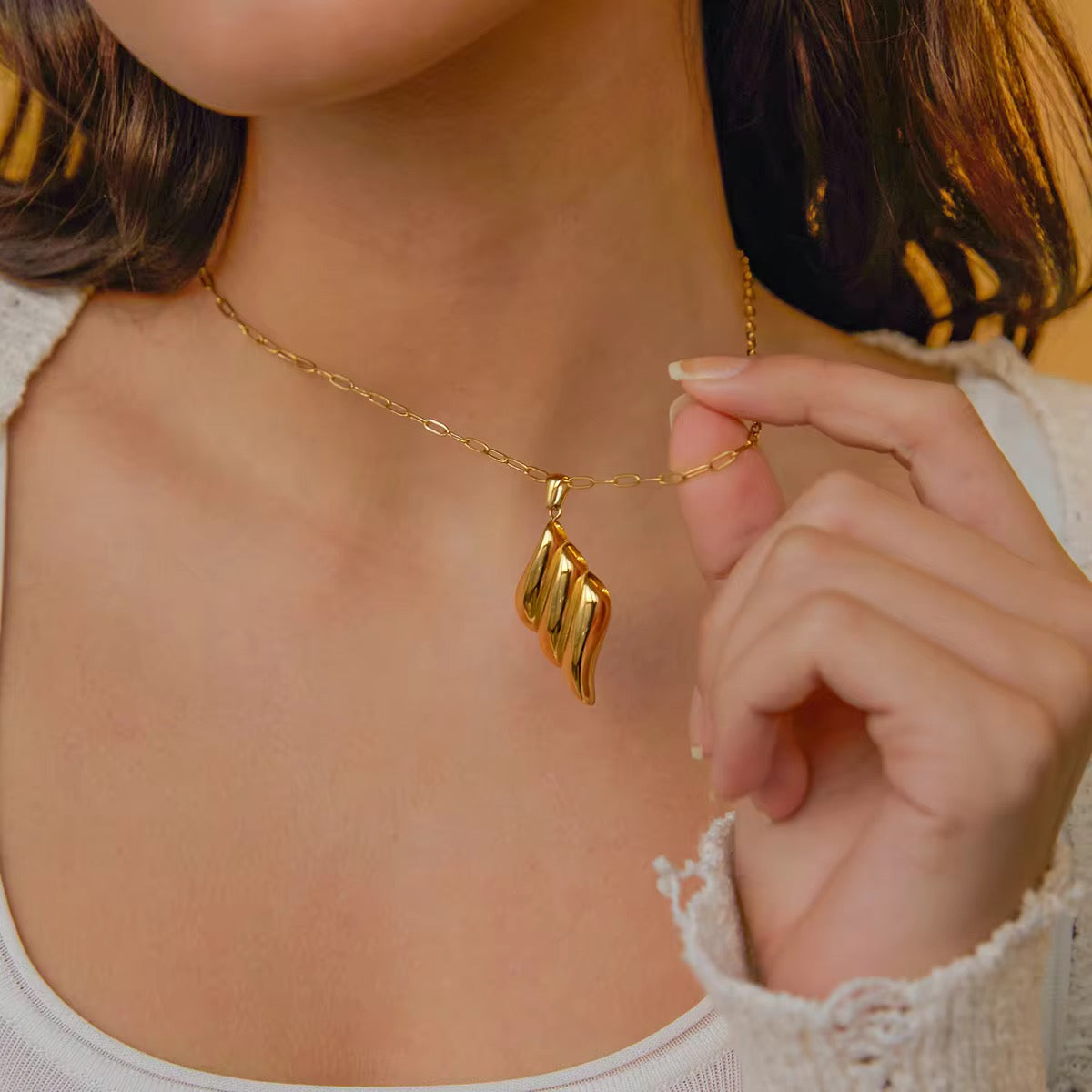 Golden Ripple Necklace