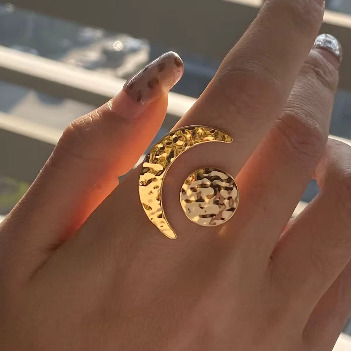 Eclipse Ring