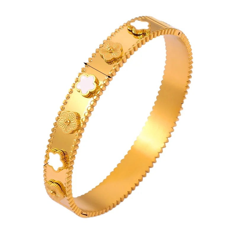 Rebecca Clover Bracelet