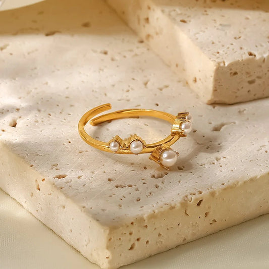 Charlie Adjustable Zig Zag Pearl Ring