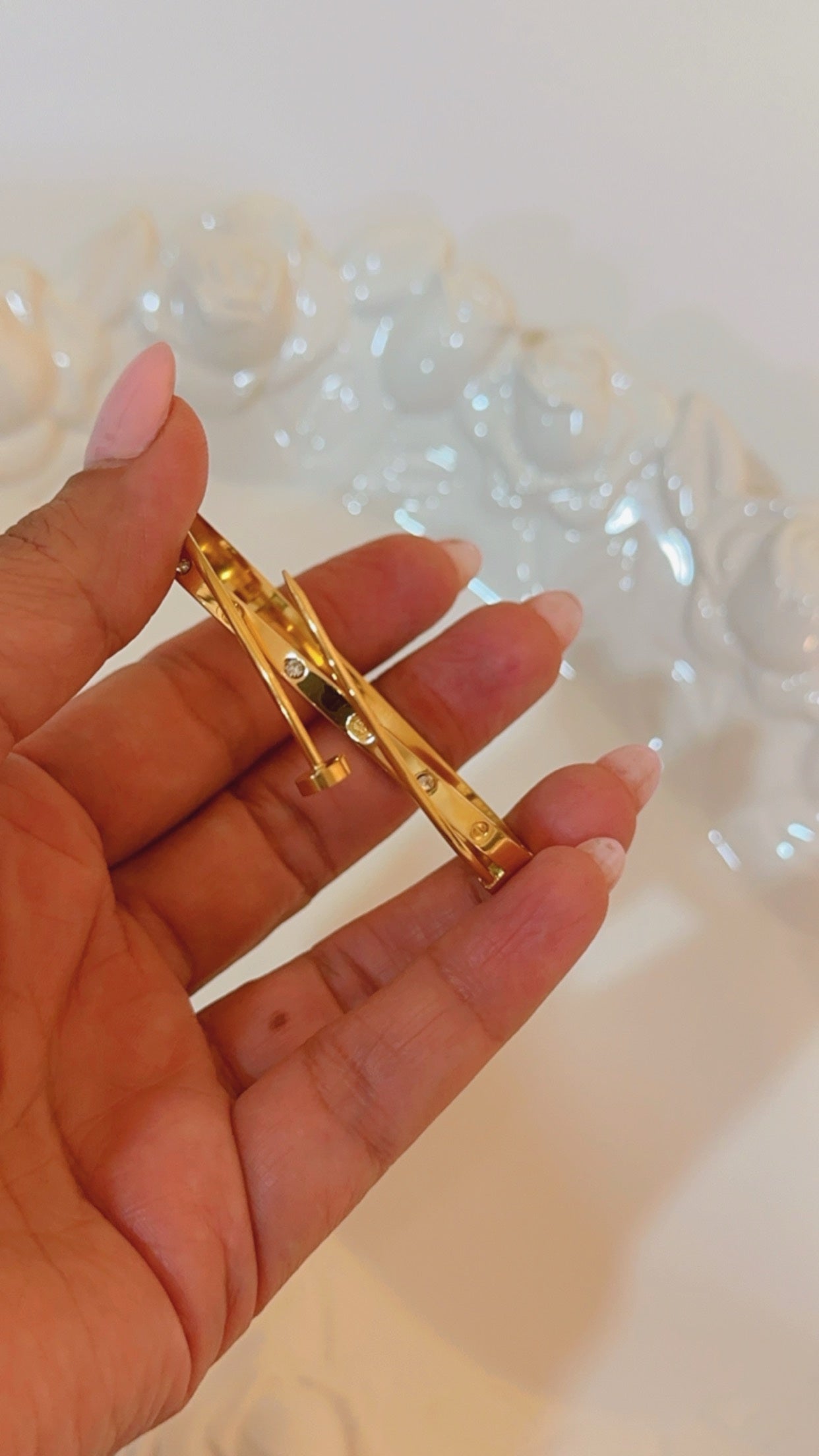 Sleek Nail Stone Bracelet