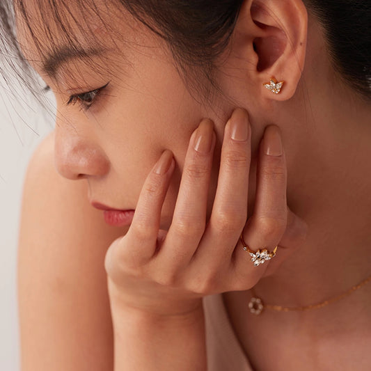 Mira Tiny Flower Studs