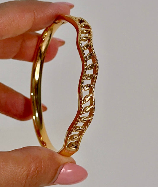 Golden Wave Bracelet