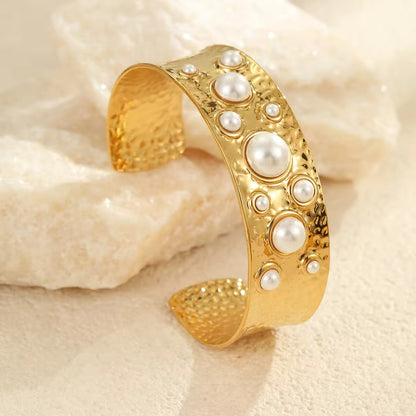 Textured Gold Cuff | 18K Gold-Plated • Waterproof • Anti-Tarnish