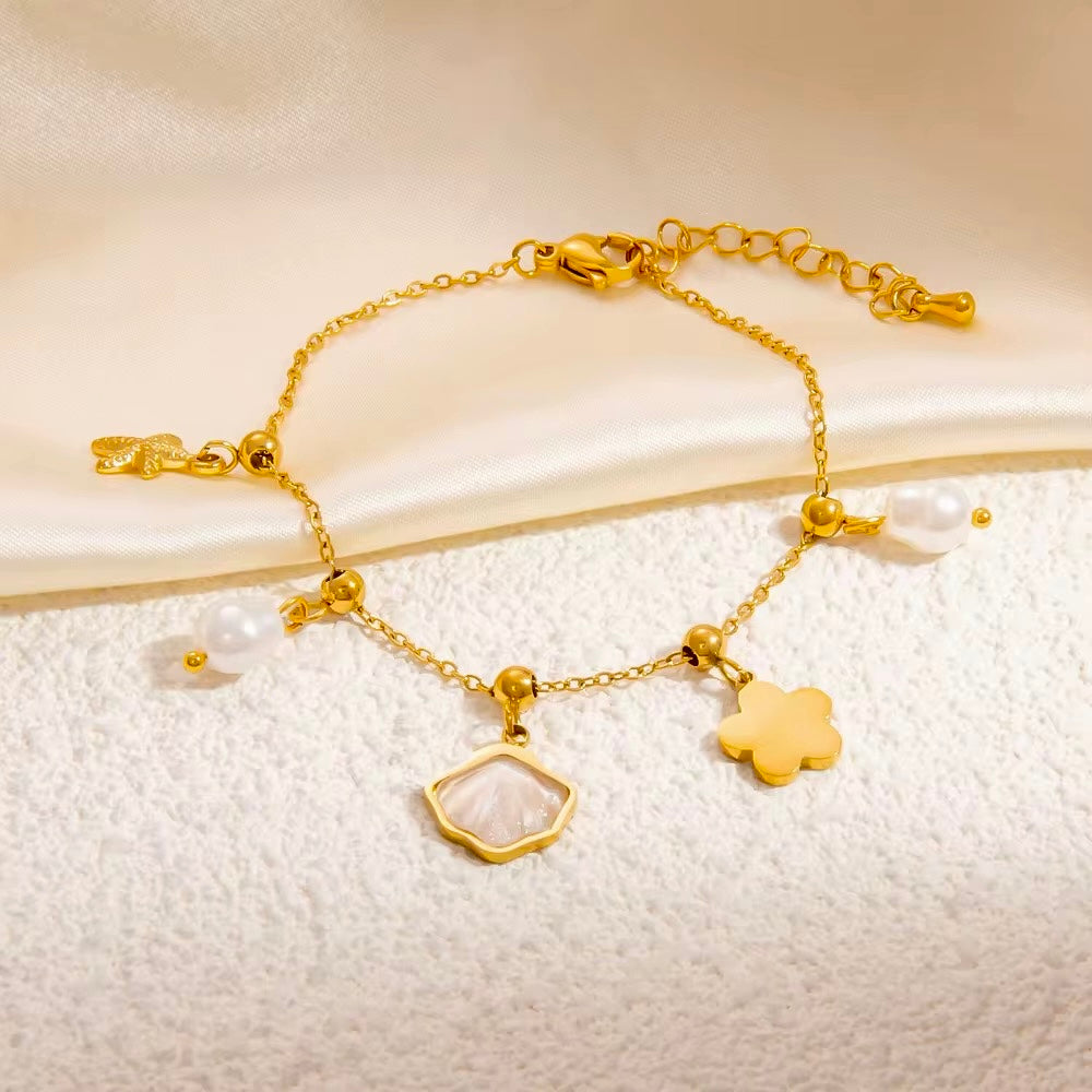 Pearlora Charm Bracelet