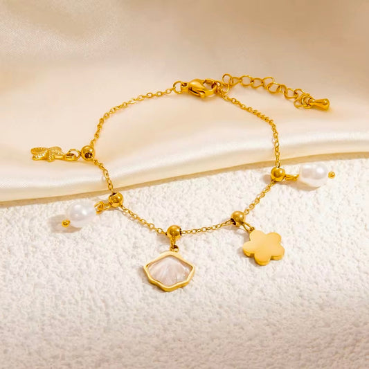 Pearlora Charm Bracelet