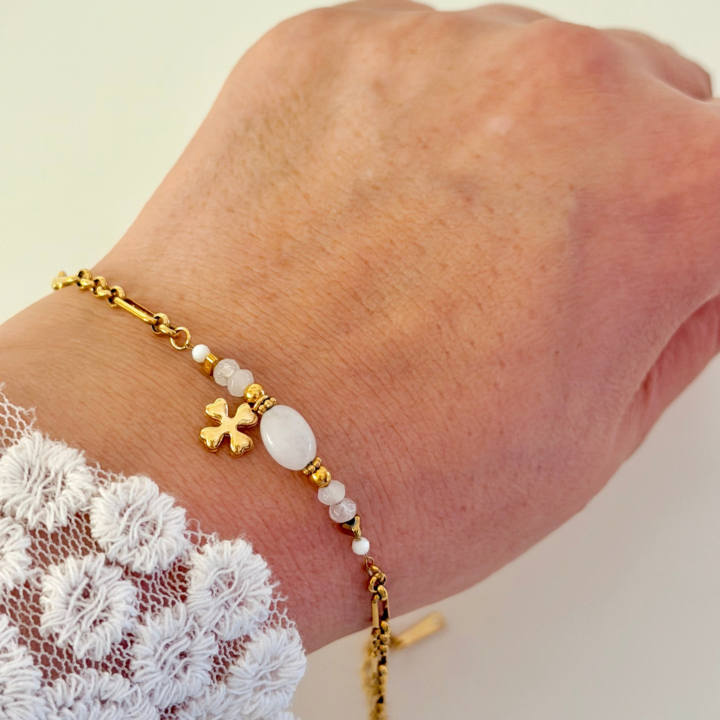 Amara Charm Bracelet | 18K Gold-Plated • Waterproof • Anti-Tarnish