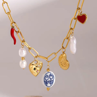 La Vita Charm Necklace