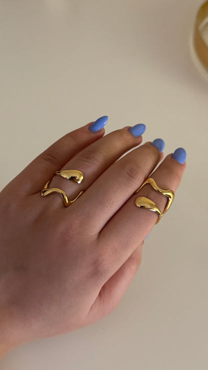 Eterna Wave Ring