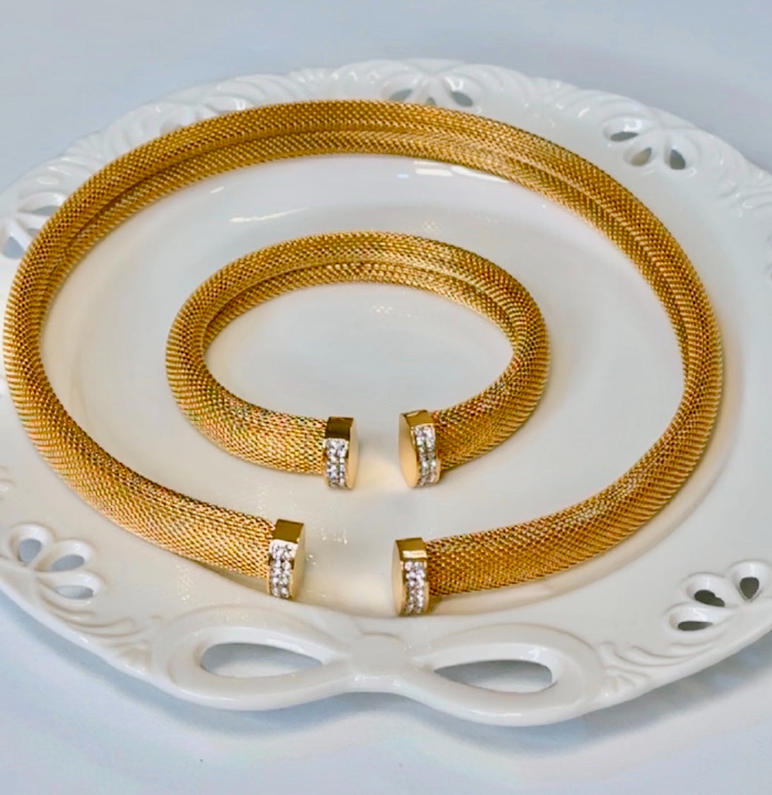 Eureka Mesh Studded Necklace & Bracelet