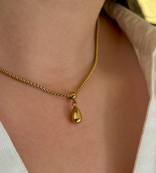 Golden Dew Drop Necklace