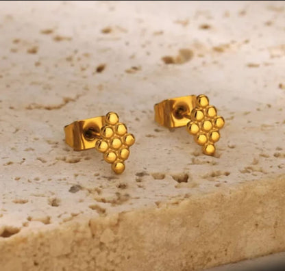 Sol Dot Studs