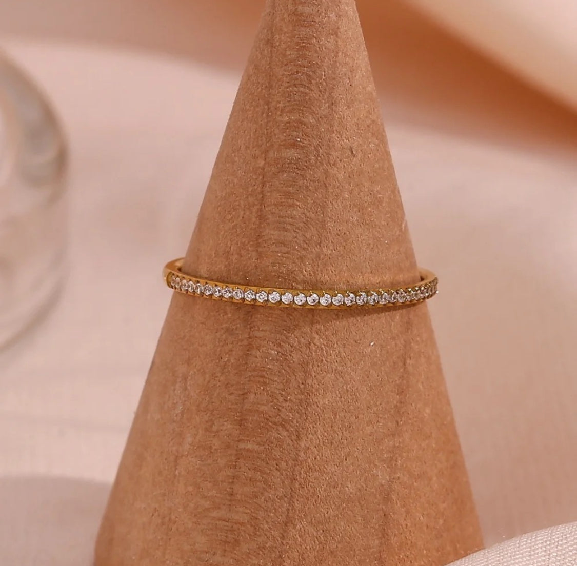 Clara Zircon Ring