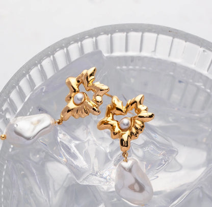Blooming Pearl Earrings