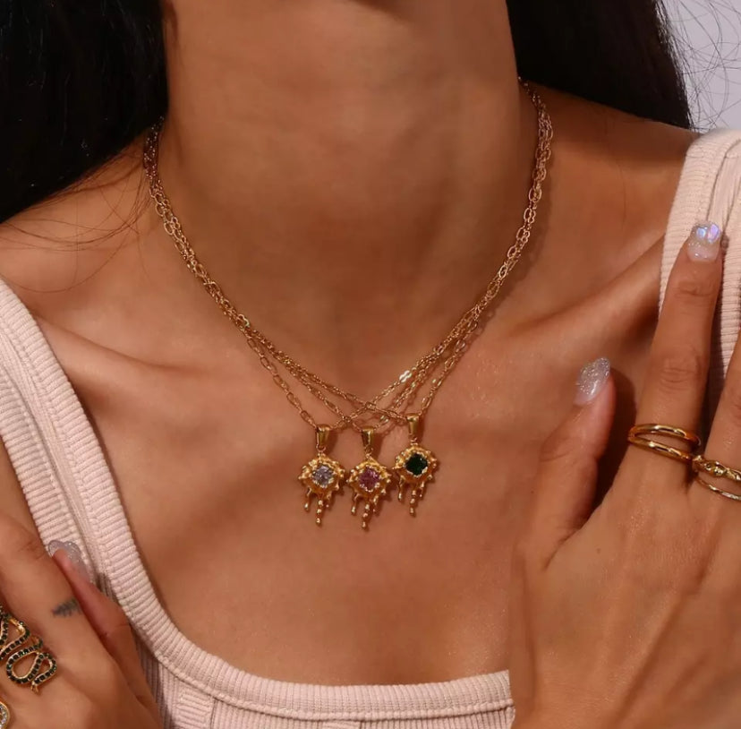 Molten Gold Stone Necklace