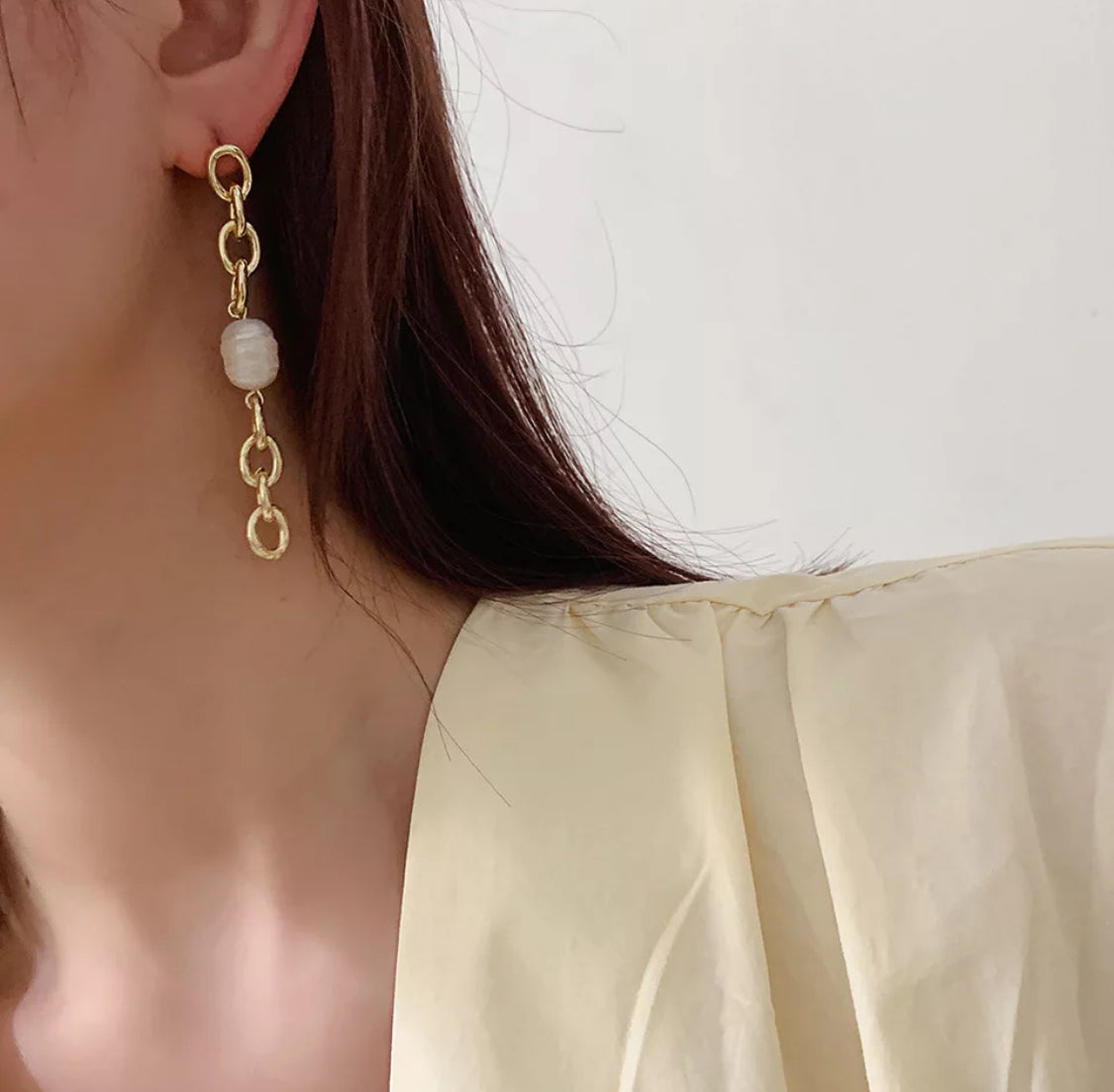 Maya Pearl Link Chain Earrings