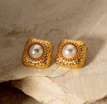 Pearl Oasis Earrings