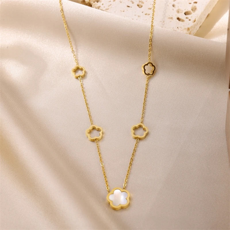 Clover Chain Necklace