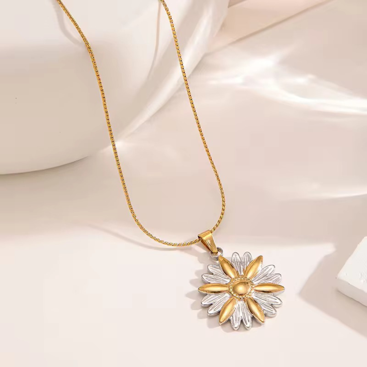 Golden Bloom Necklace