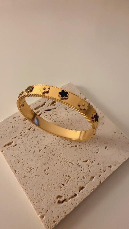 Rebecca Clover Bracelet