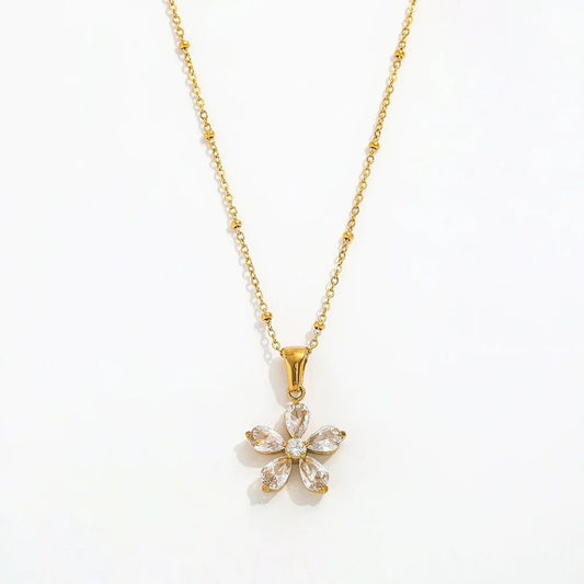 Fleur Zircon Necklace