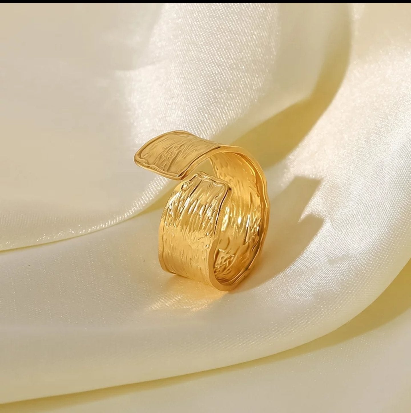 Brielle Adjustable Ring