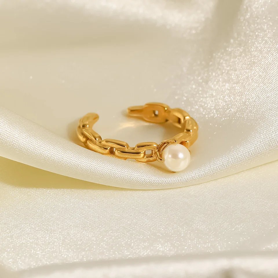 Reagan Pearl Ring