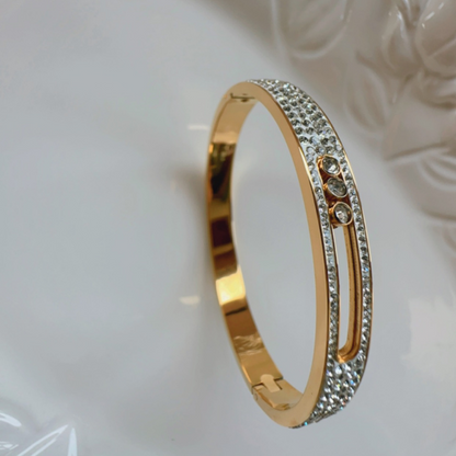 Dancing Stone Bracelet