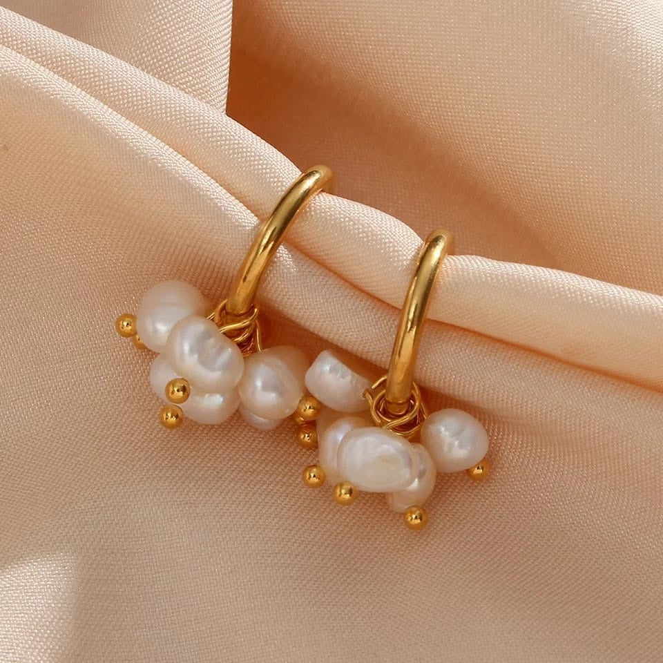 Erina Pearl Earrings