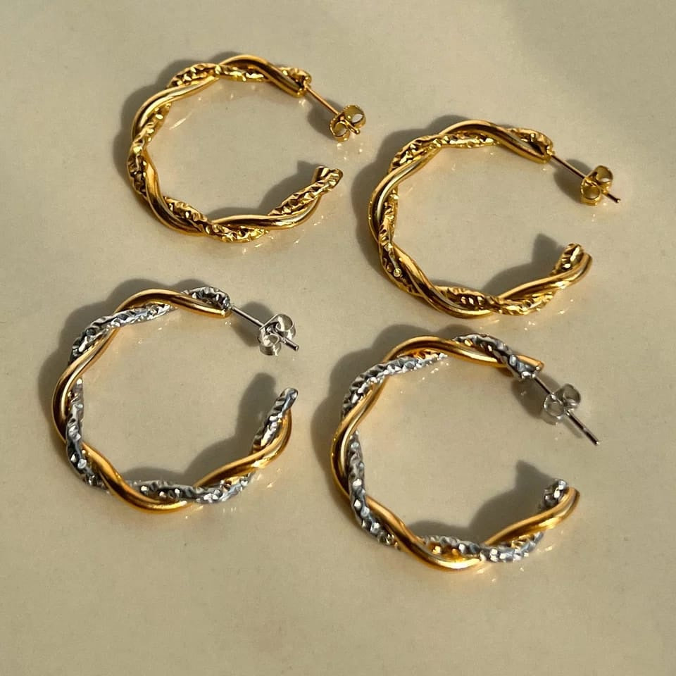 Dual Twist Hoops