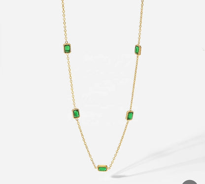 Quinn Green Stone Necklace