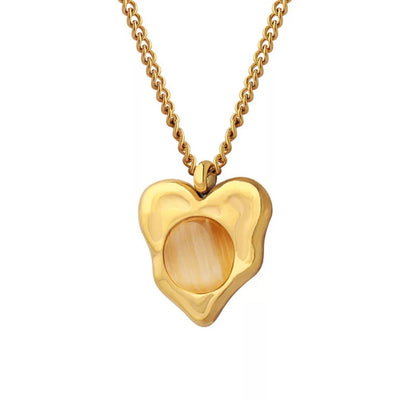 Noelle wavy heart necklace